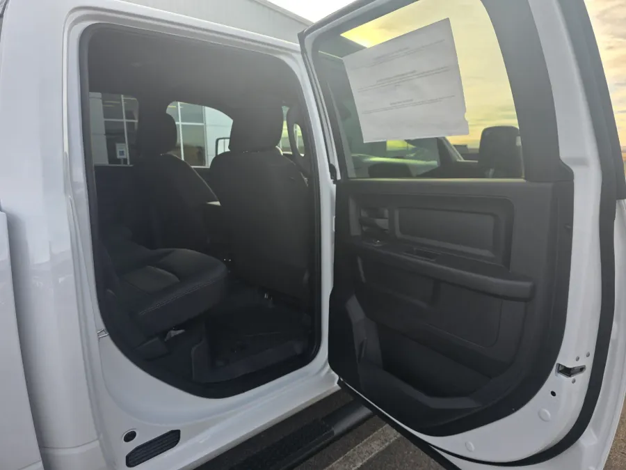 2026 RAM 2500 Tradesman | Photo 12 of 20