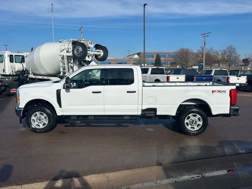 2026 Ford Super Duty F-350 XLT | Photo 1 of 17