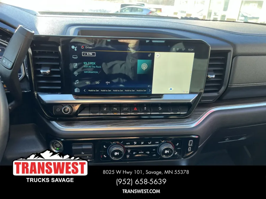 2024 Chevrolet Silverado 3500HD LT | Photo 2 of 15