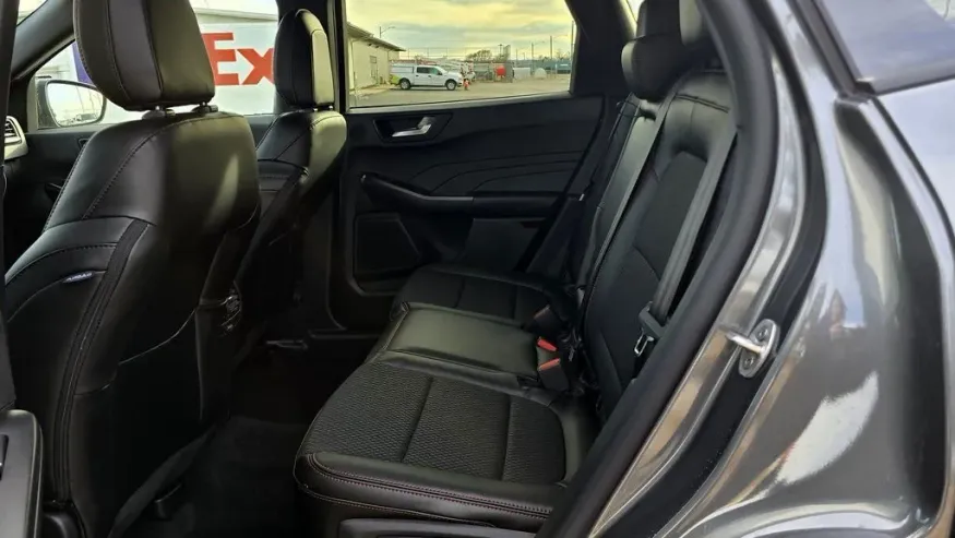 2026 Ford Escape | Photo 26 of 28