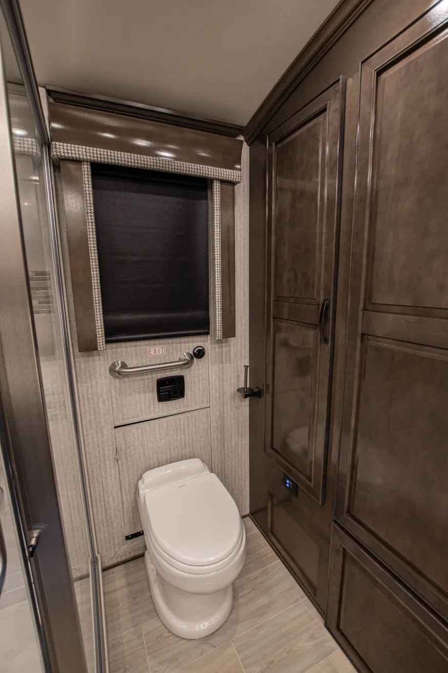 2026 Newmar Dutch Star 4369 | Photo 22 of 25