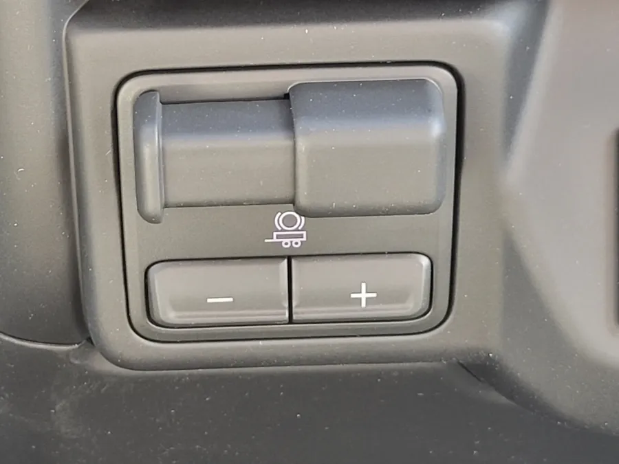 2026 GMC Sierra 2500HD Pro | Photo 19 of 30