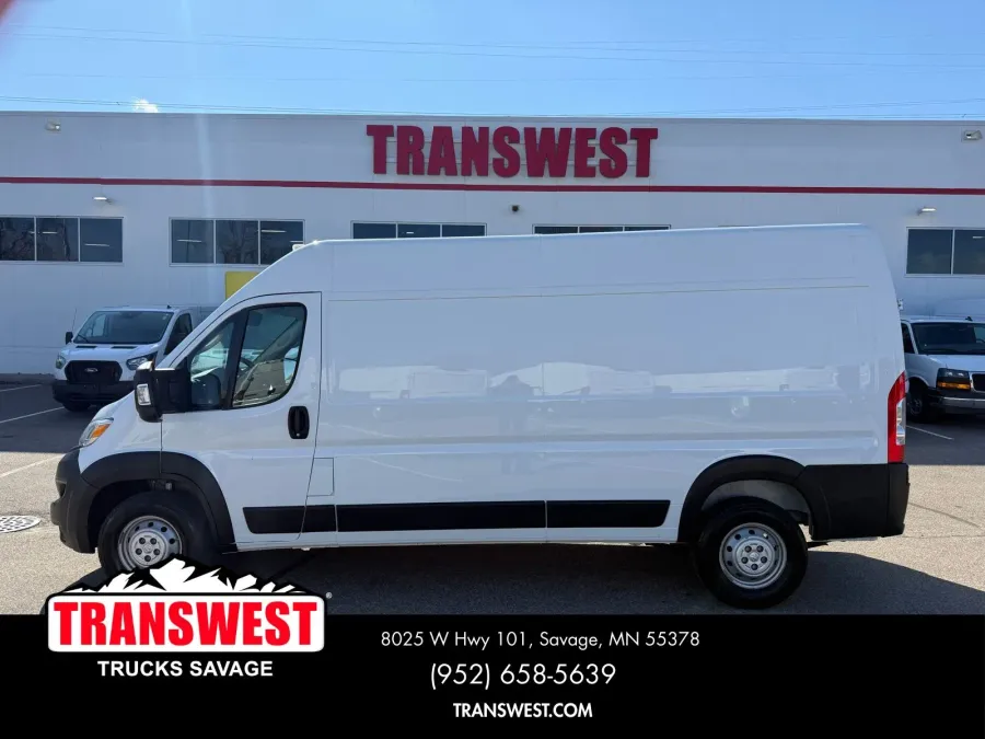 2023 RAM ProMaster 2500 High Roof | Photo 1 of 20