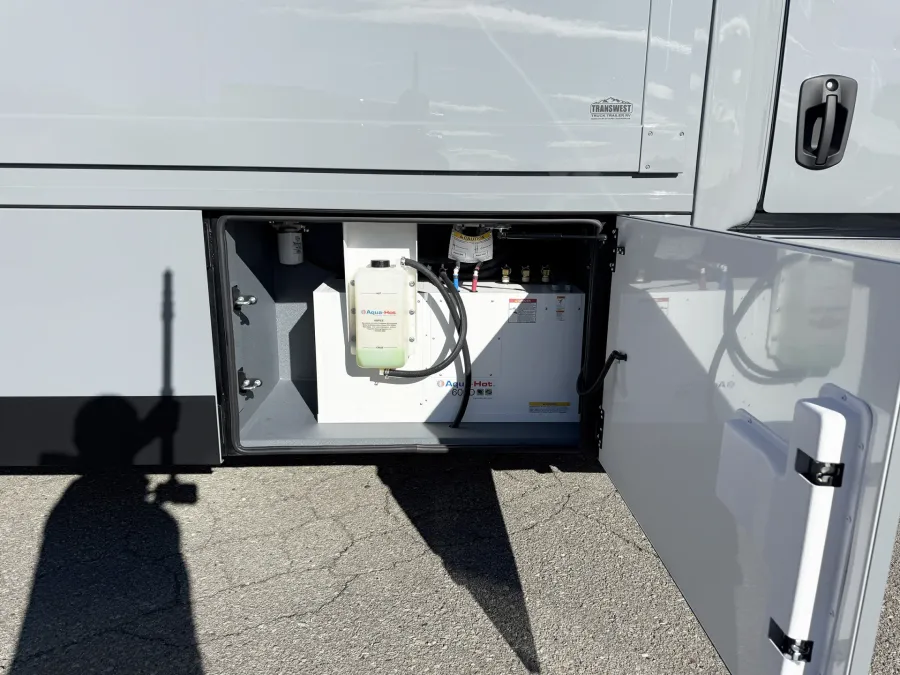 2026 Renegade XL 45 DBM | Photo 25 of 31