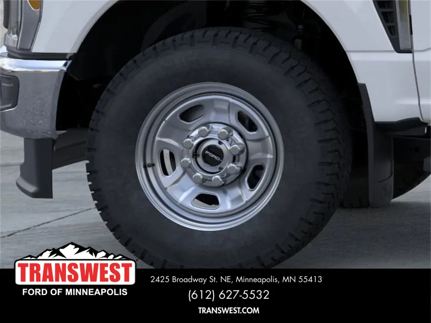 2026 Ford Super Duty F-350 | Photo 19 of 22