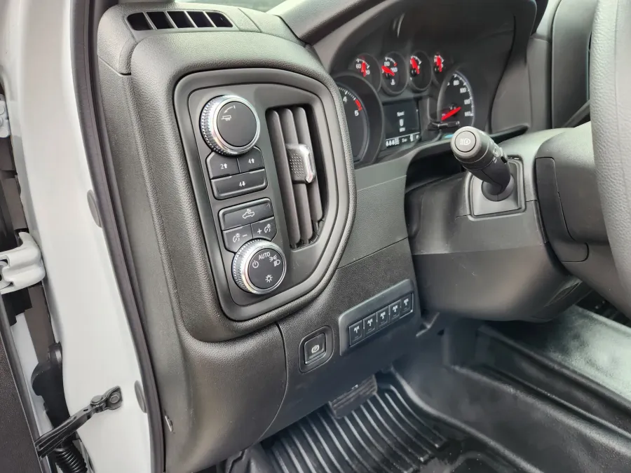 2026 GMC Sierra 3500HD CC Pro | Photo 7 of 28