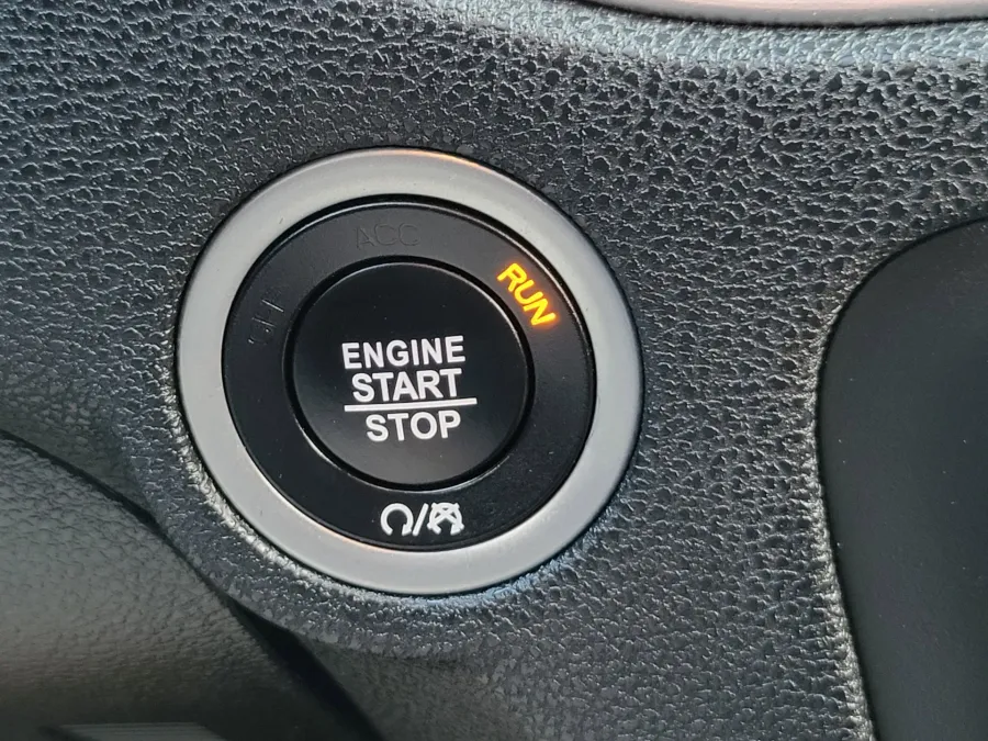 2018 Dodge Charger GT | Photo 24 of 35