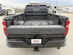 2025 Chevrolet Silverado 3500HD High Country | Thumbnail Photo 14 of 23
