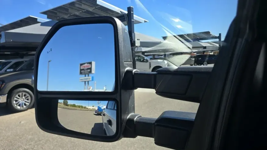 2022 Ford F-350 | Photo 9 of 24