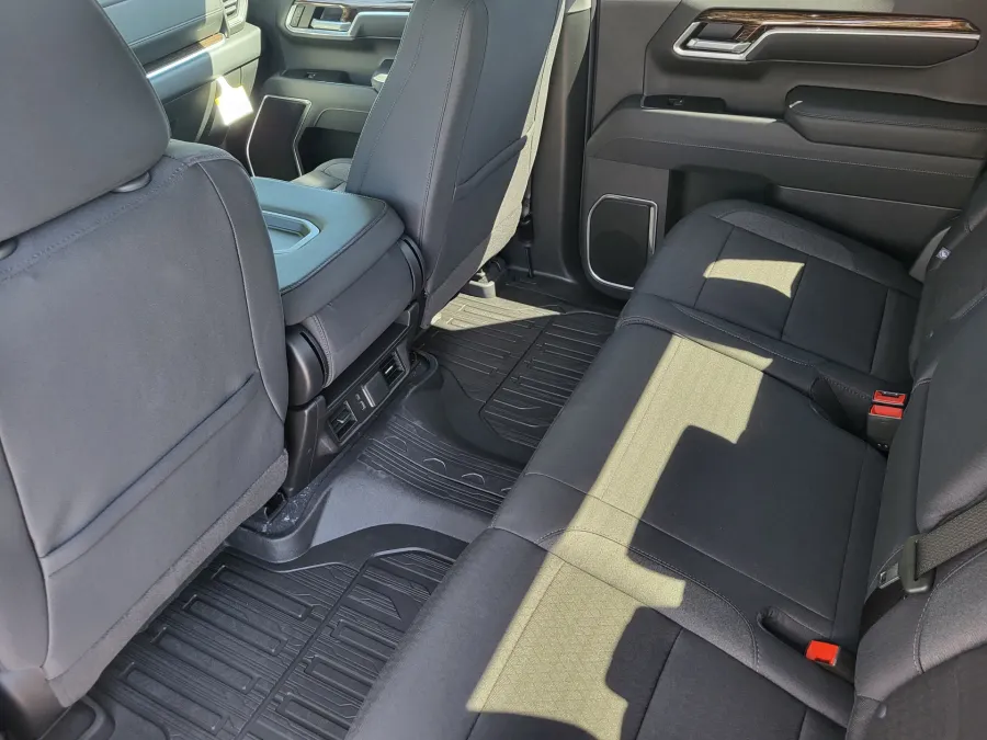 2026 GMC Sierra 1500 Elevation | Photo 21 of 24