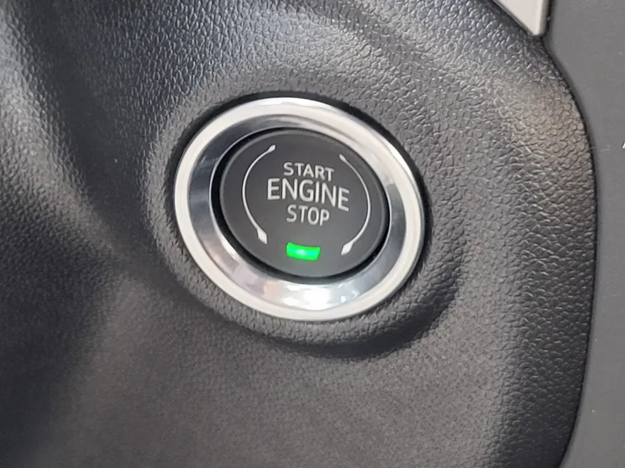 2026 GMC Sierra 2500HD Pro | Photo 17 of 24
