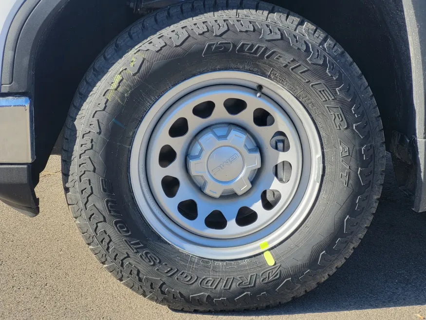 2026 GMC Sierra 1500 Pro | Photo 9 of 25