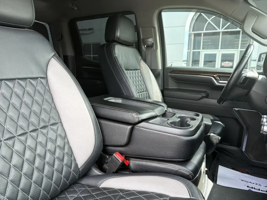 2024 GMC Sierra 1500 Elevation | Photo 15 of 22
