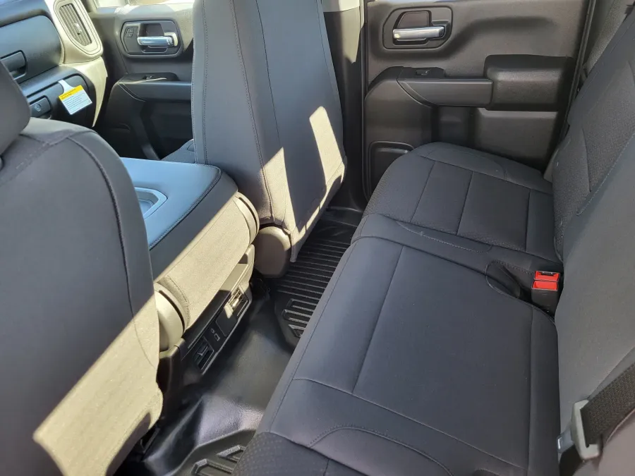 2026 GMC Sierra 2500HD Pro | Photo 23 of 26