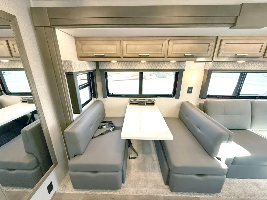 2026 Renegade Verona 40VBH | Photo 12 of 30