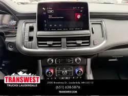 2024 GMC Yukon XL SLT | Thumbnail Photo 12 of 22