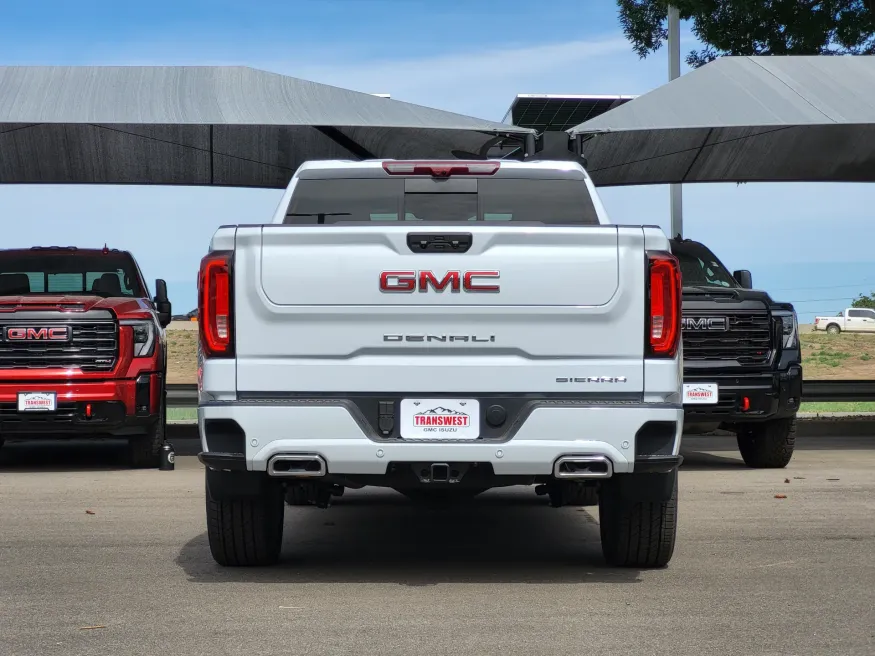 2026 GMC Sierra 1500 Denali | Photo 5 of 26
