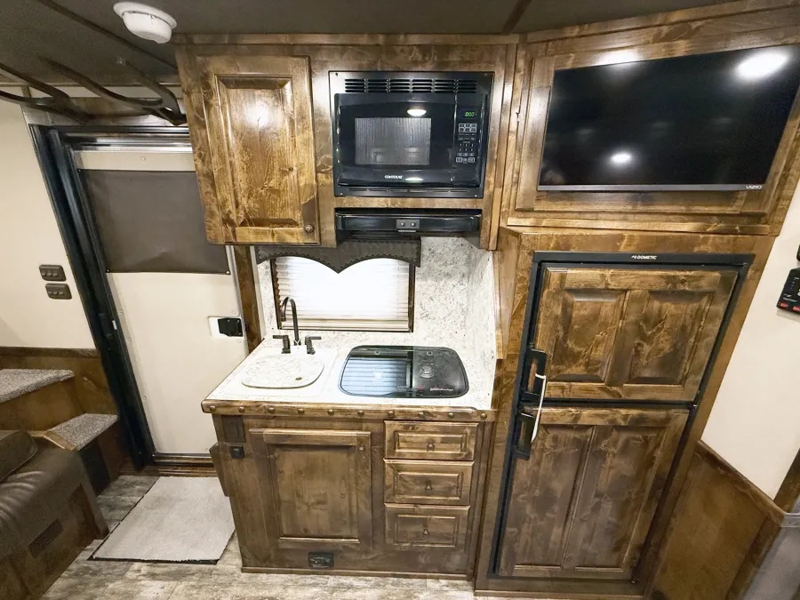 2026 Cimarron Norstar 4HLQ | Photo 8 of 25