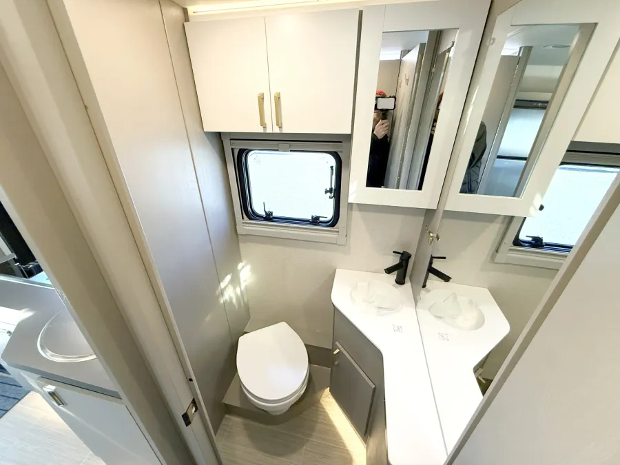 2027 Winnebago Navion 24R | Photo 10 of 22