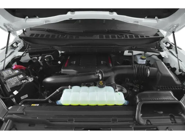 2026 Ford F-150 | Photo 8 of 13