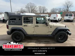 2017 Jeep Wrangler Unlimited Sport | Thumbnail Photo 13 of 19