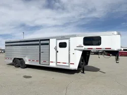 2026 Logan Coach Stock Combo | Thumbnail Photo 1 of 19