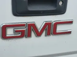 2019 GMC Sierra 2500HD SLT | Thumbnail Photo 1 of 5
