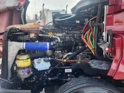 2022 Freightliner Cascadia | Thumbnail Photo 10 of 25