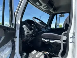 2025 Freightliner M2 106 | Thumbnail Photo 9 of 19
