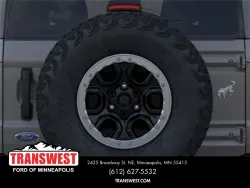 2025 Ford Bronco | Thumbnail Photo 24 of 25