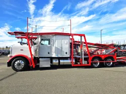 2020 Peterbilt 389 | Thumbnail Photo 12 of 35