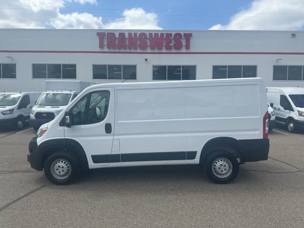 2025 RAM ProMaster 2500 Base 