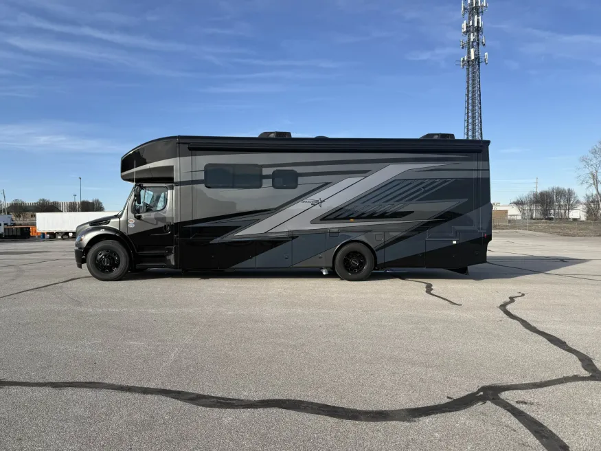 2026 Newmar Grand Star 3444 | Photo 1 of 47
