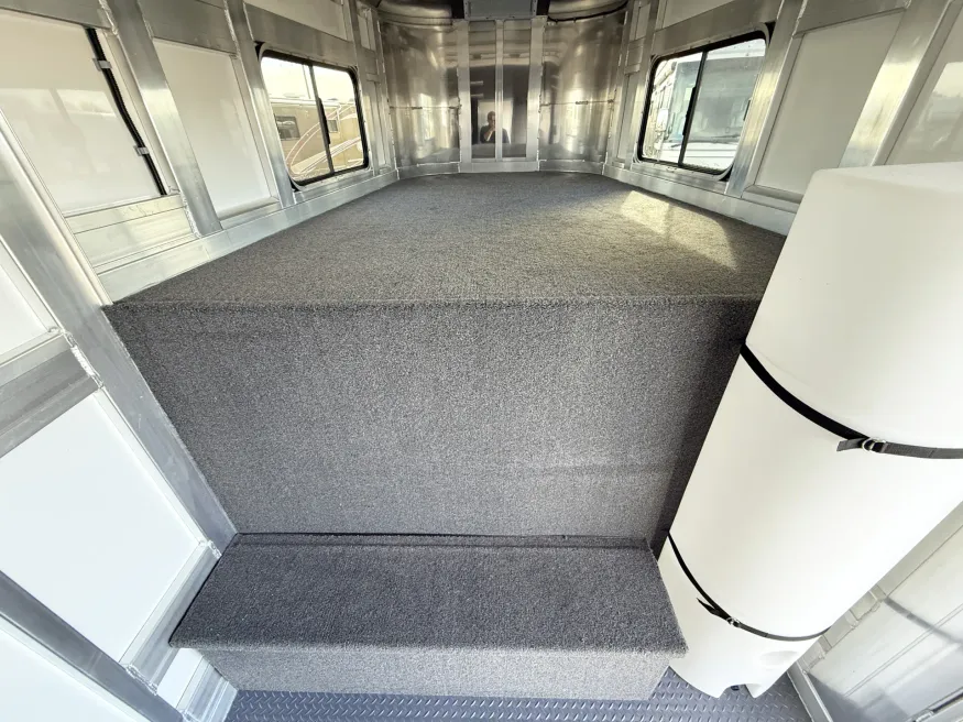 2026 Cimarron Norstar Warmblood 2 + 1 | Photo 6 of 21