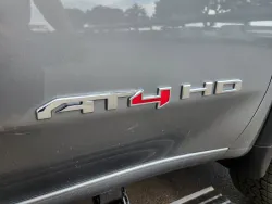 2025 GMC Sierra 2500HD AT4 | Thumbnail Photo 19 of 31