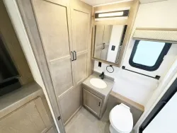 2026 Renegade Veracruz 30 VRM | Thumbnail Photo 15 of 24