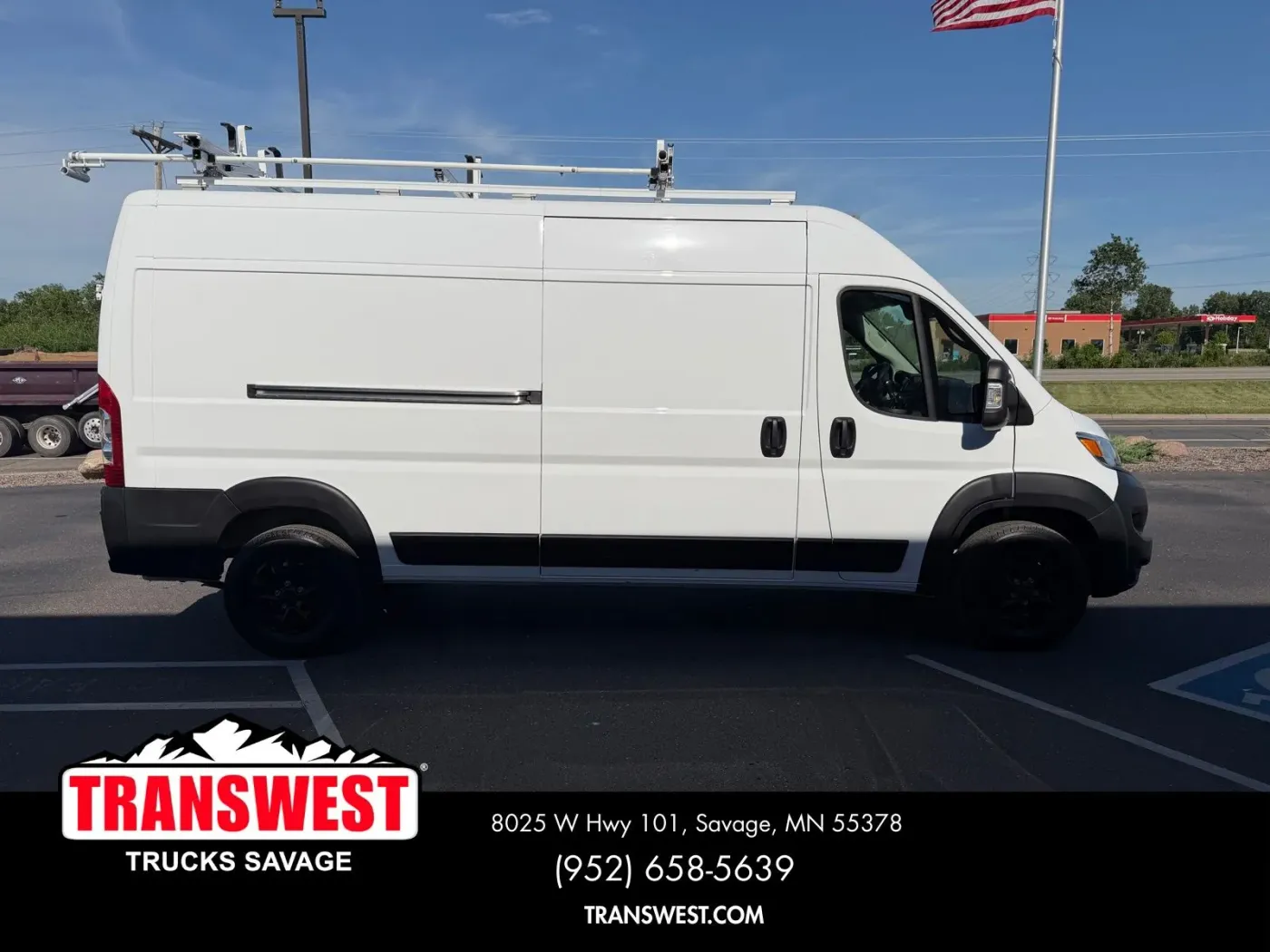 2023 RAM ProMaster 2500 High Roof | Photo 5 of 24
