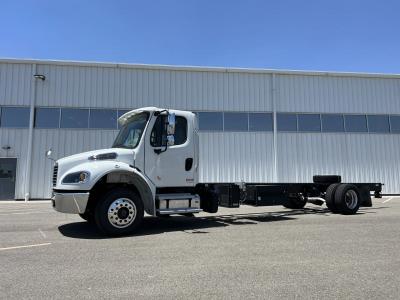 2022 Freightliner M2 106 | Thumbnail Photo 11 of 12