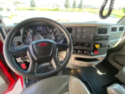 2022 Peterbilt 567 | Thumbnail Photo 10 of 25
