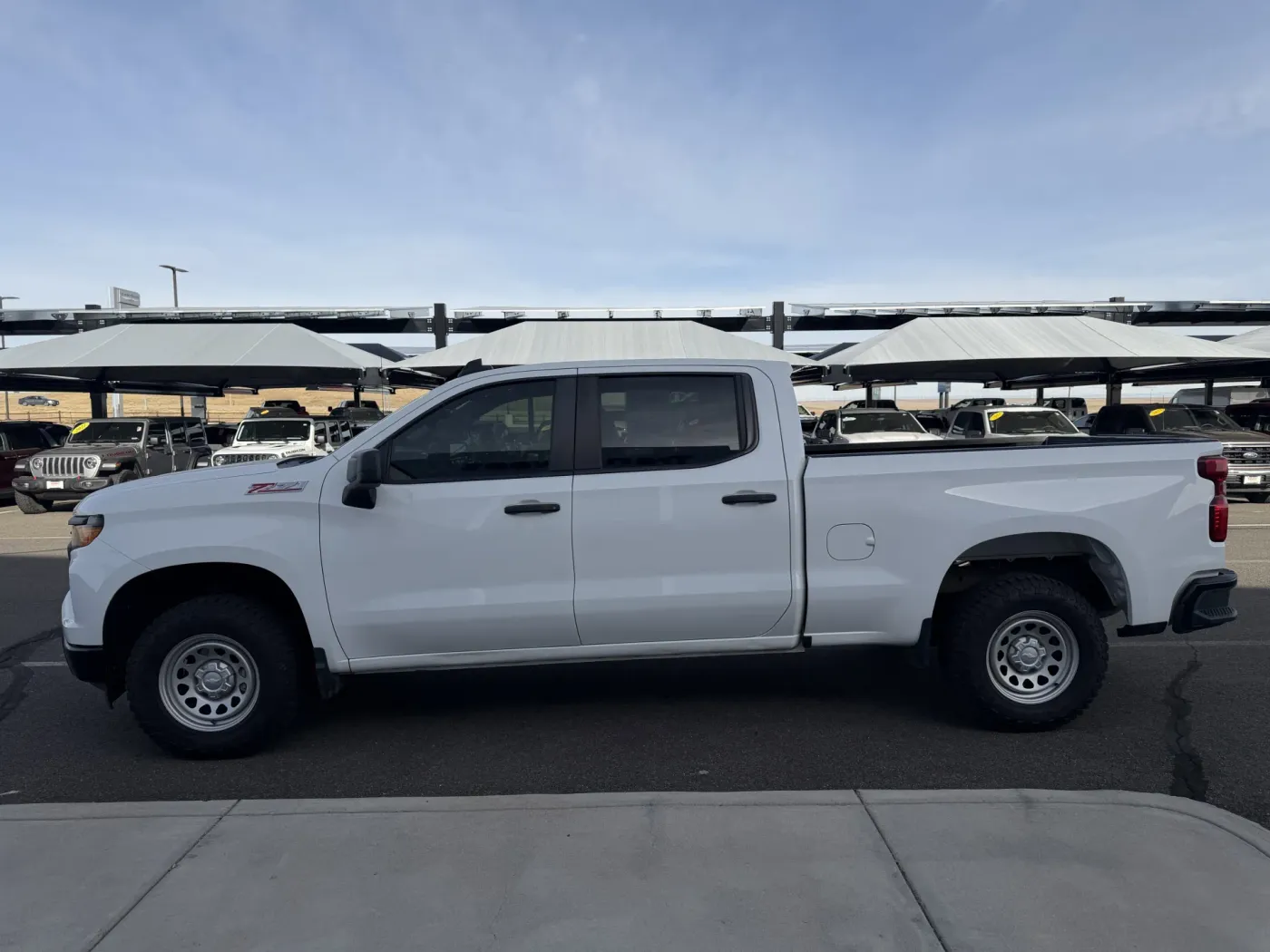 2022 Chevrolet Silverado 1500 Work Truck | Photo 4 of 17