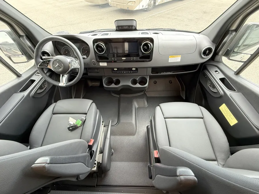 2027 Winnebago Revel Sport 44C | Photo 7 of 20