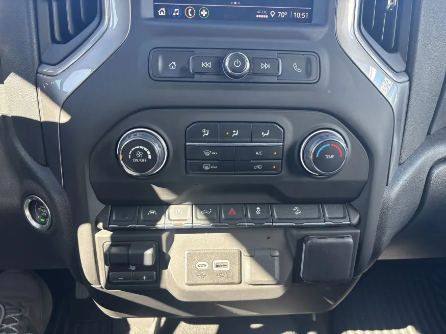 2024 Chevrolet Silverado 1500 Custom Trail Boss | Photo 14 of 17