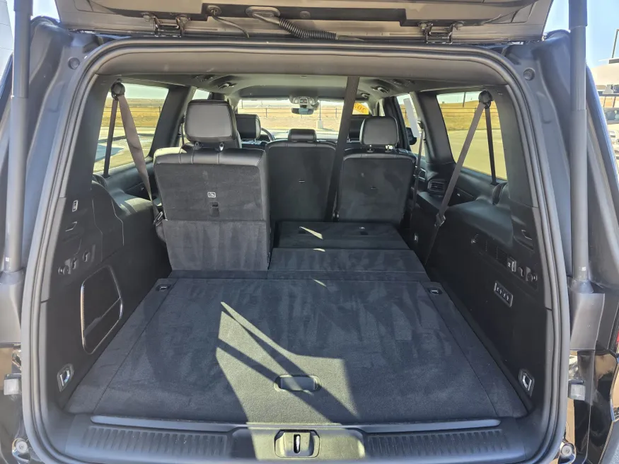 2025 Jeep Wagoneer L Base | Photo 16 of 34