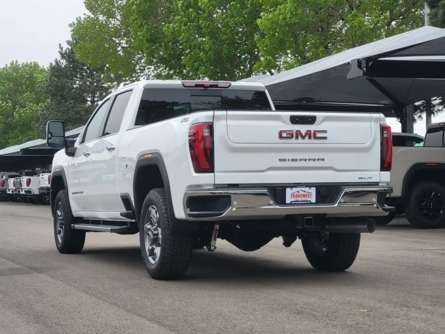 2026 GMC Sierra 2500HD SLT | Photo 4 of 25