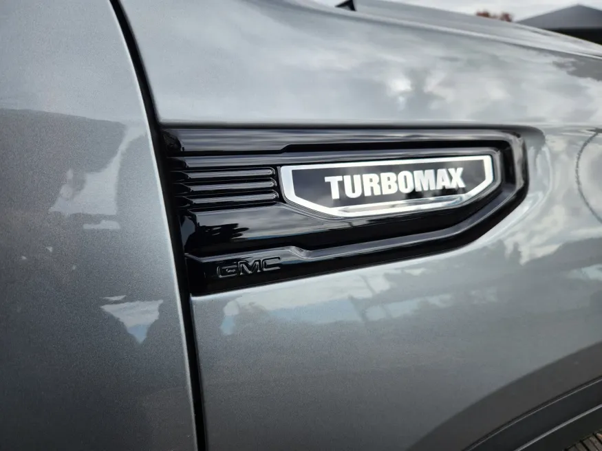 2026 GMC Sierra 1500 Elevation | Photo 19 of 28