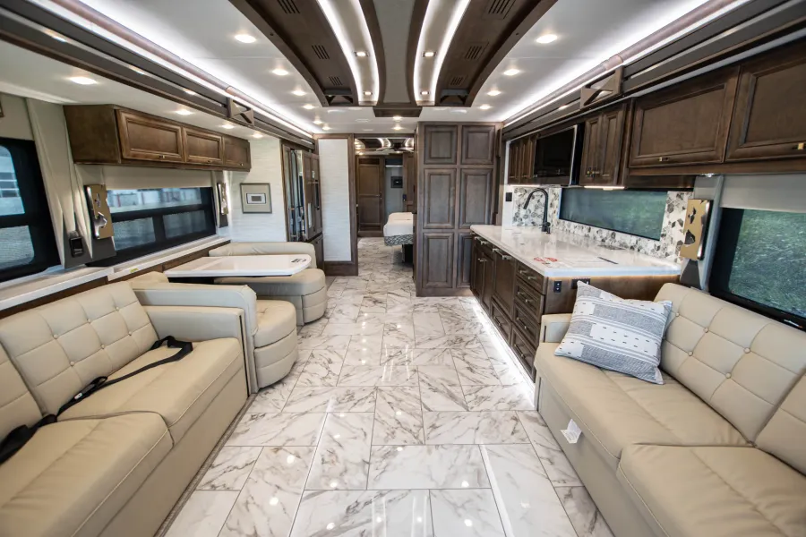 2026 Tiffin Allegro Bus 40IP | Photo 3 of 28