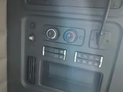 2026 Freightliner Cascadia 126 | Thumbnail Photo 16 of 20