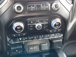 2022 GMC Sierra 2500HD AT4 | Thumbnail Photo 11 of 20