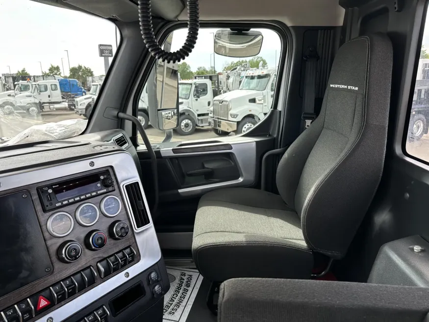 2022 Western Star 49X | Photo 10 of 16