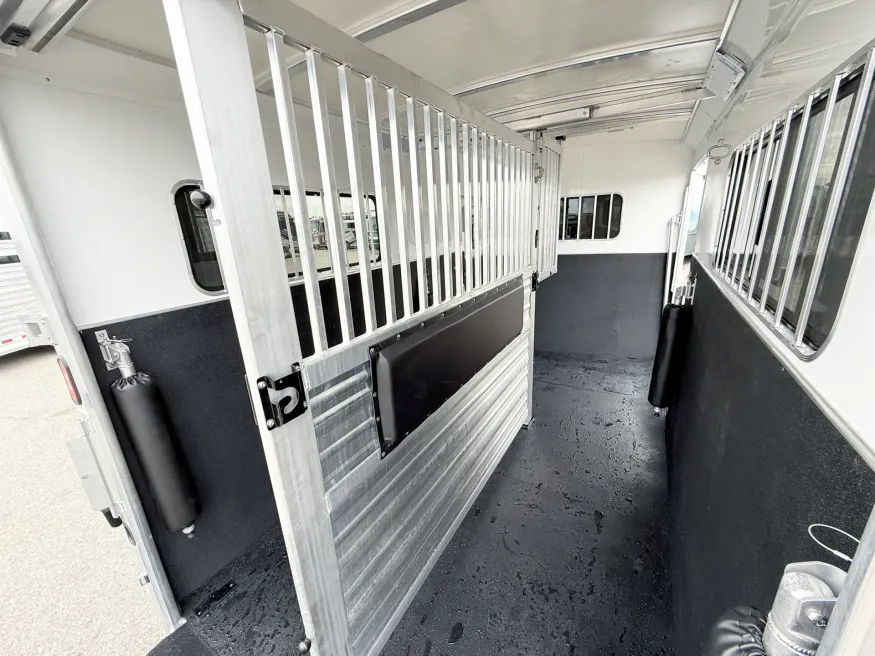 2026 Cimarron Norstar Warmblood 2HGN | Photo 12 of 18